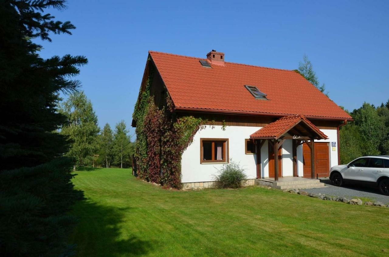 Dom Na Pstraznicy Villa Kudowa Zdroj Exterior photo