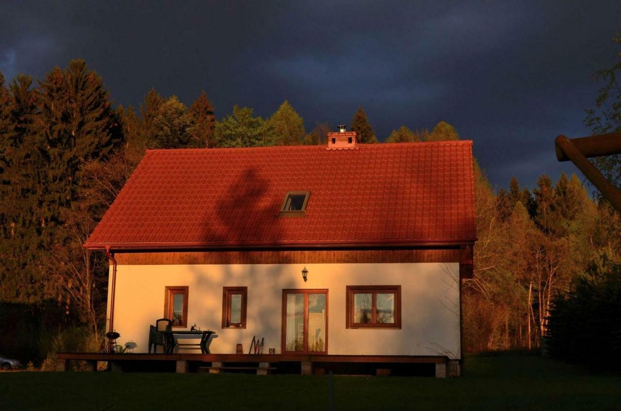 Dom Na Pstraznicy Villa Kudowa Zdroj Exterior photo